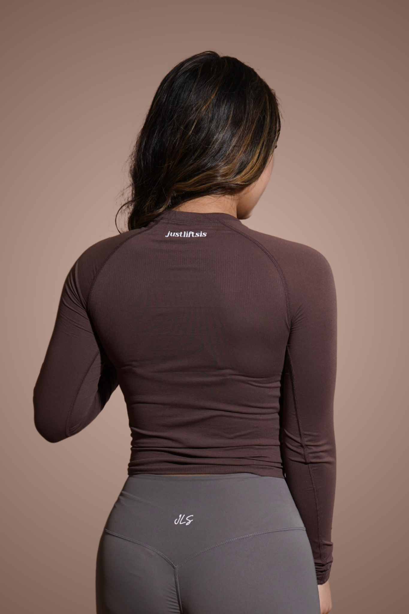 Threaded Long Sleeve