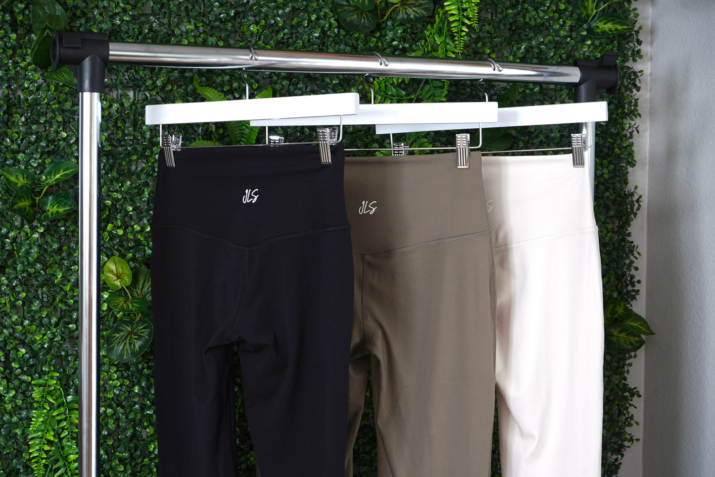 Silk Mini Flare Leggings